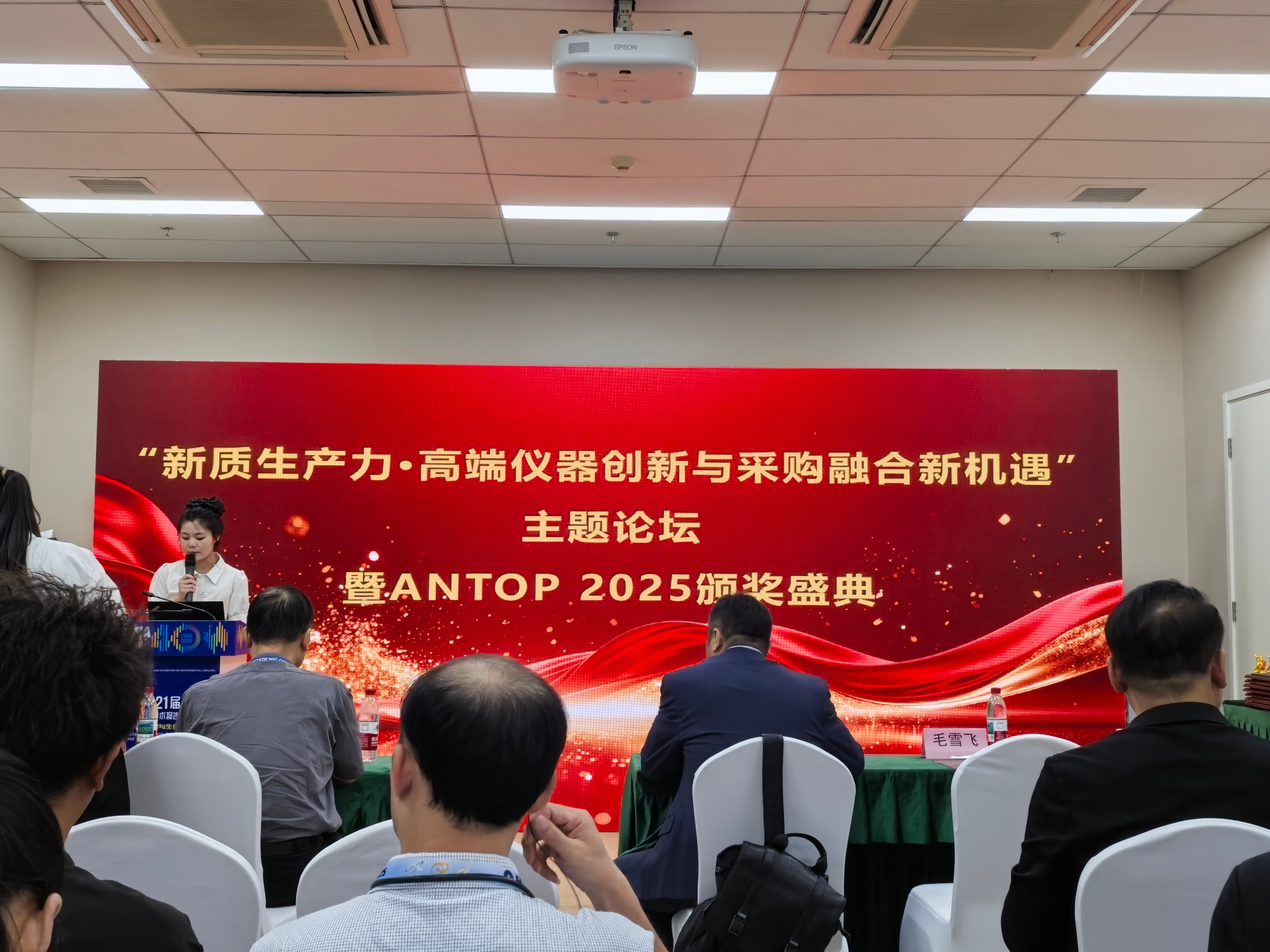 1758189552634109.jpg 1758189552634109.jpg